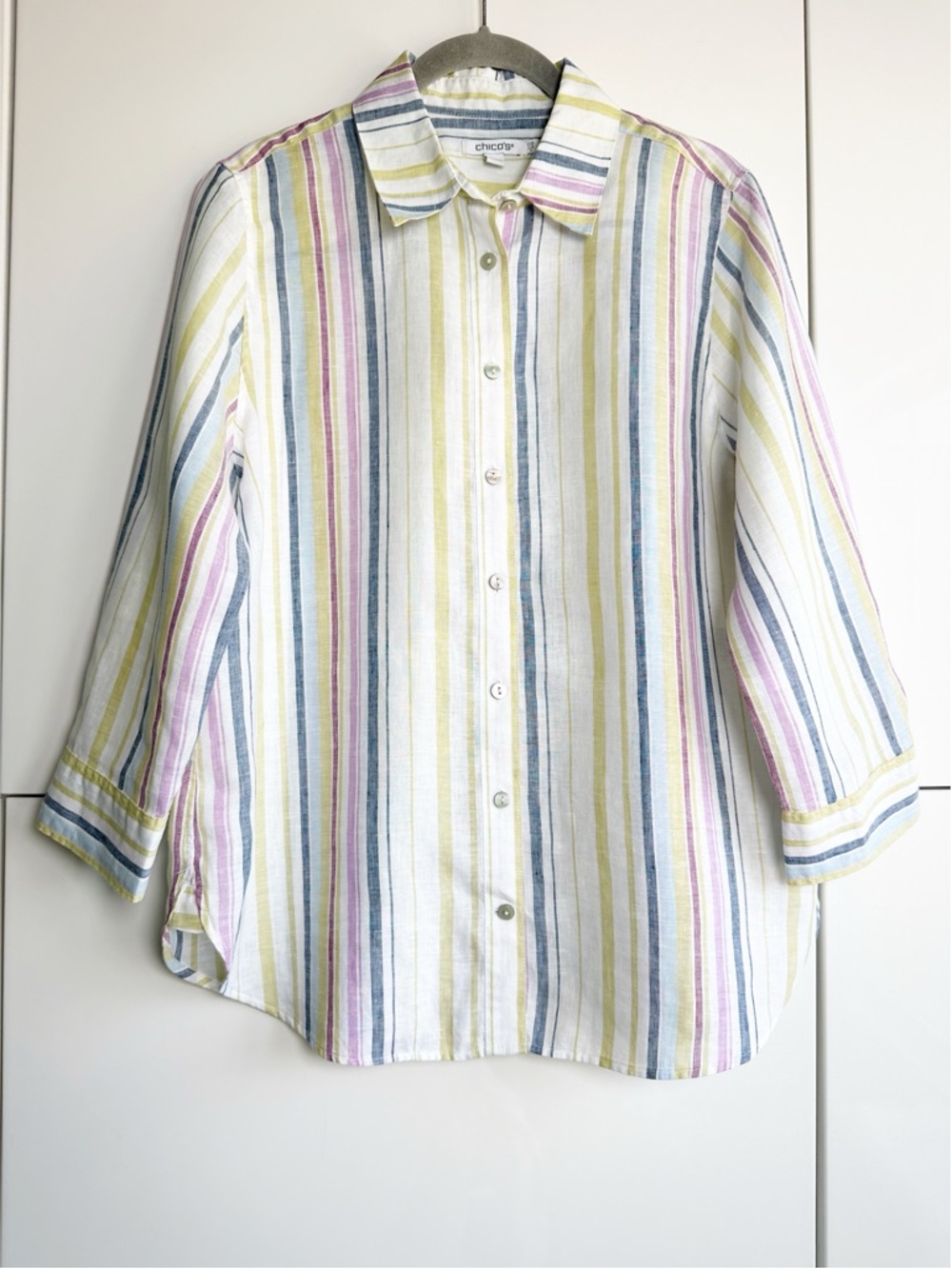 Chicos Linen Shirt Button Down Striped White Purple Yellow Size 6 Vacation